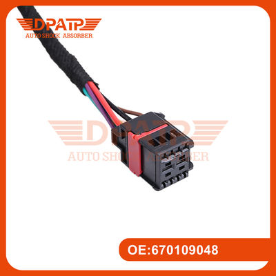 670109048 670109047 Actuateur électrique de porte arrière pour Levante Maserati