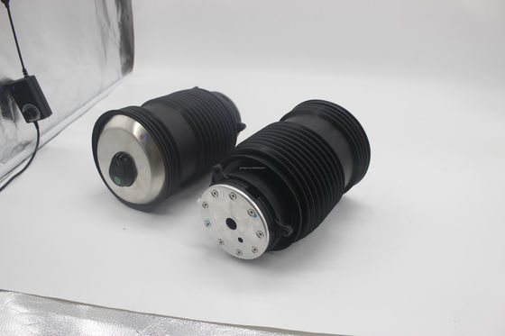 Pour les véhicules à moteur électrique à combustion interne, le réglage de la tension doit être effectué à l'aide d'un système de freinage.