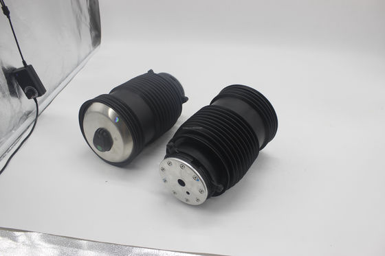 Pour les véhicules à moteur électrique à combustion interne, le réglage de la tension doit être effectué à l'aide d'un système de freinage.