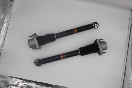 Le système de freinage de l'air arrière LR045269 LR045270 LR047132 LR047323 LR105979 LR047324 LR047323 LR034265 pour Range Rover