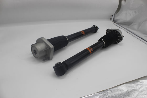 Le système de freinage de l'air arrière LR045269 LR045270 LR047132 LR047323 LR105979 LR047324 LR047323 LR034265 pour Range Rover