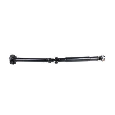 L'axe de transmission A1664105900 pour la Mercedes-Benz ML/GLE 350 CDI/D 4MATIC est équipé d'un système de transmission à commande automatique.