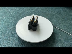 Pour l'utilisation dans les véhicules à moteur